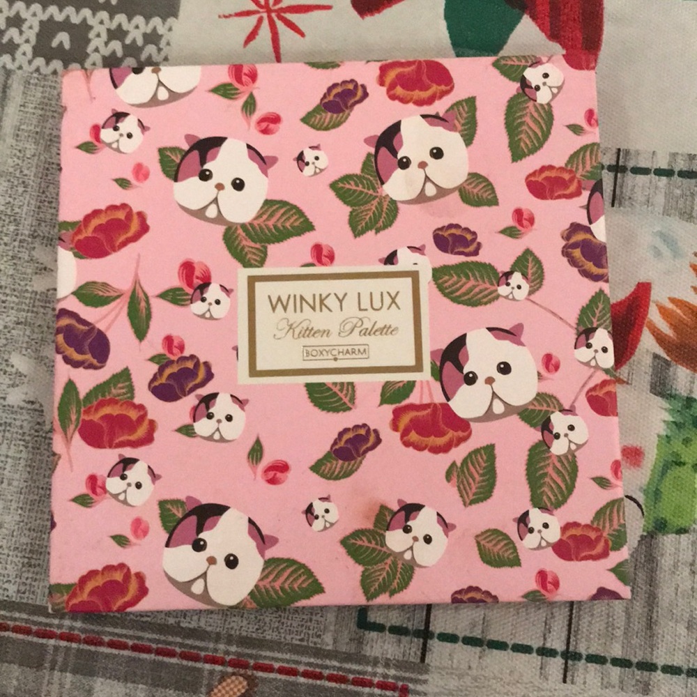 Wonky lux kitten palette