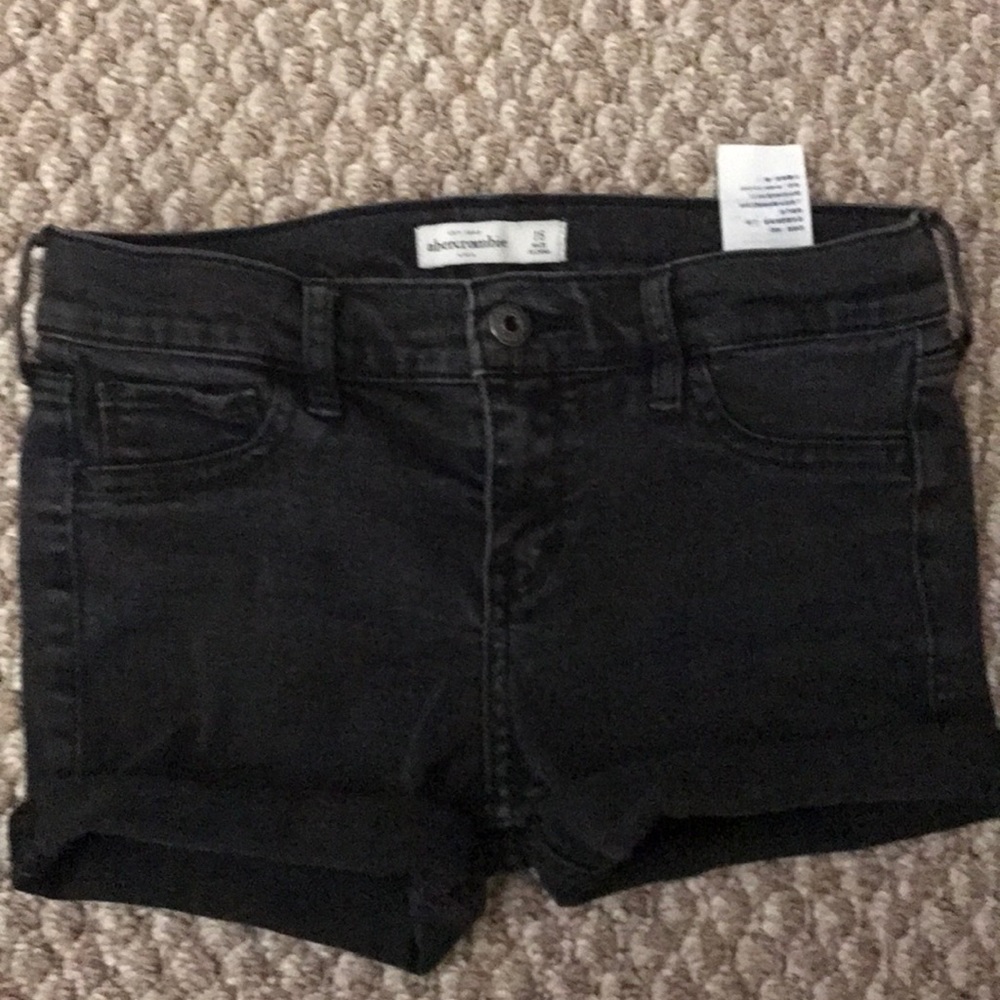 Black Gean shorts