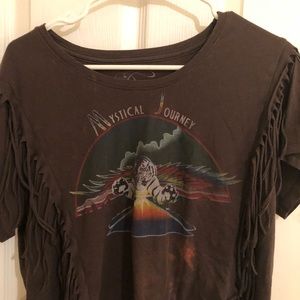 Mystical Journey graphic cropped tee