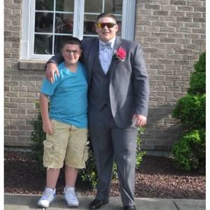 Meet your Posher, Dominick