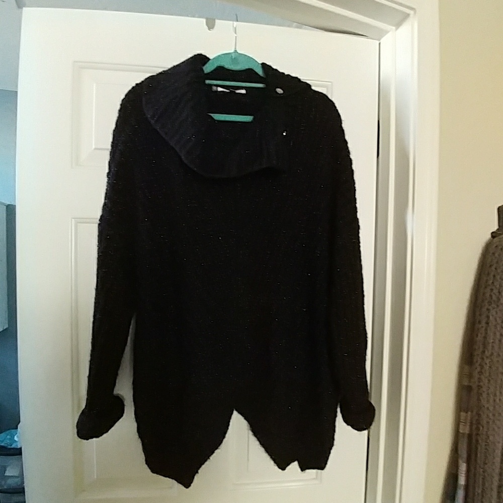 Beautiful jlow black sweaters
