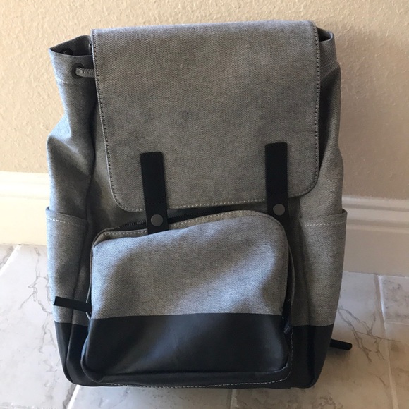 Everlane Modern Snap Backpack