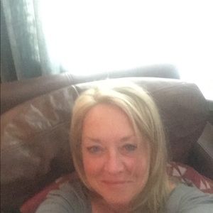 Meet your Posher, Wendy