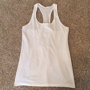 Lululemon Swiftly Tech Tank