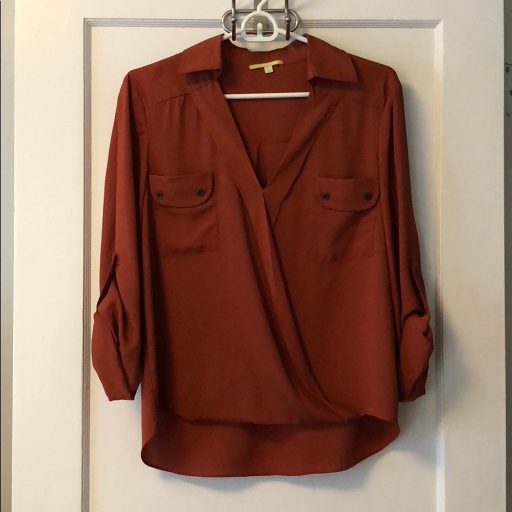 Gianni Bini rust blouse