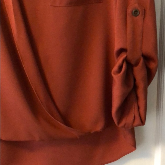 Gianni Bini rust blouse - Picture 3 of 5