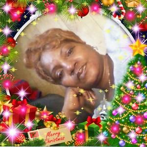 Meet your Posher, Cassandra