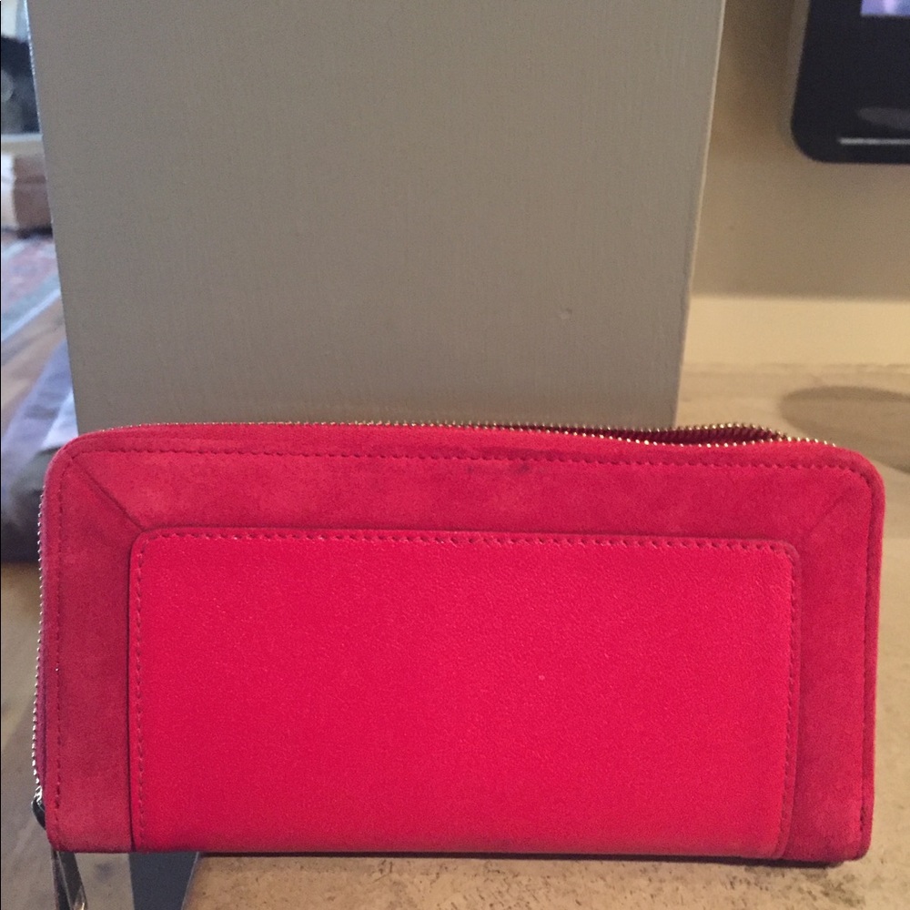 Red Wallet - Picture 2 of 3