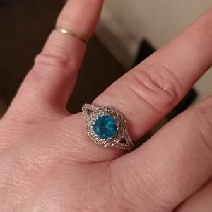 Fragrant Jewels Ring