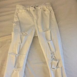 Topshop MOTO Jamie Ripped White Jeans (size 26)
