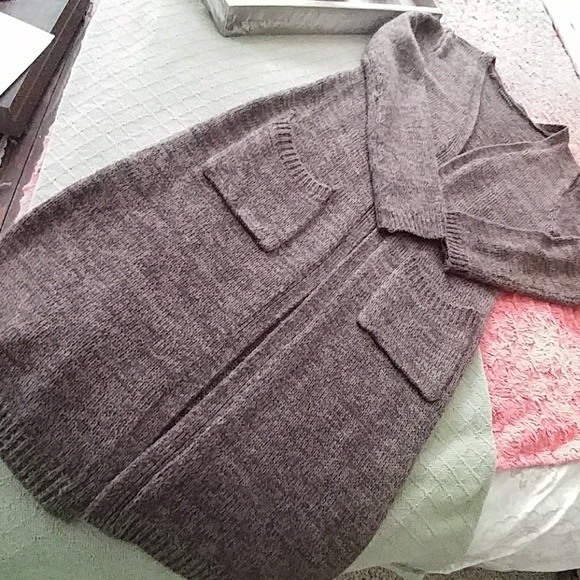 Sweater - Picture 2 of 3