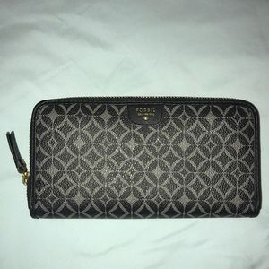 fossil wallet NWOT