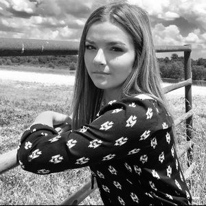 Meet your Posher, Jada