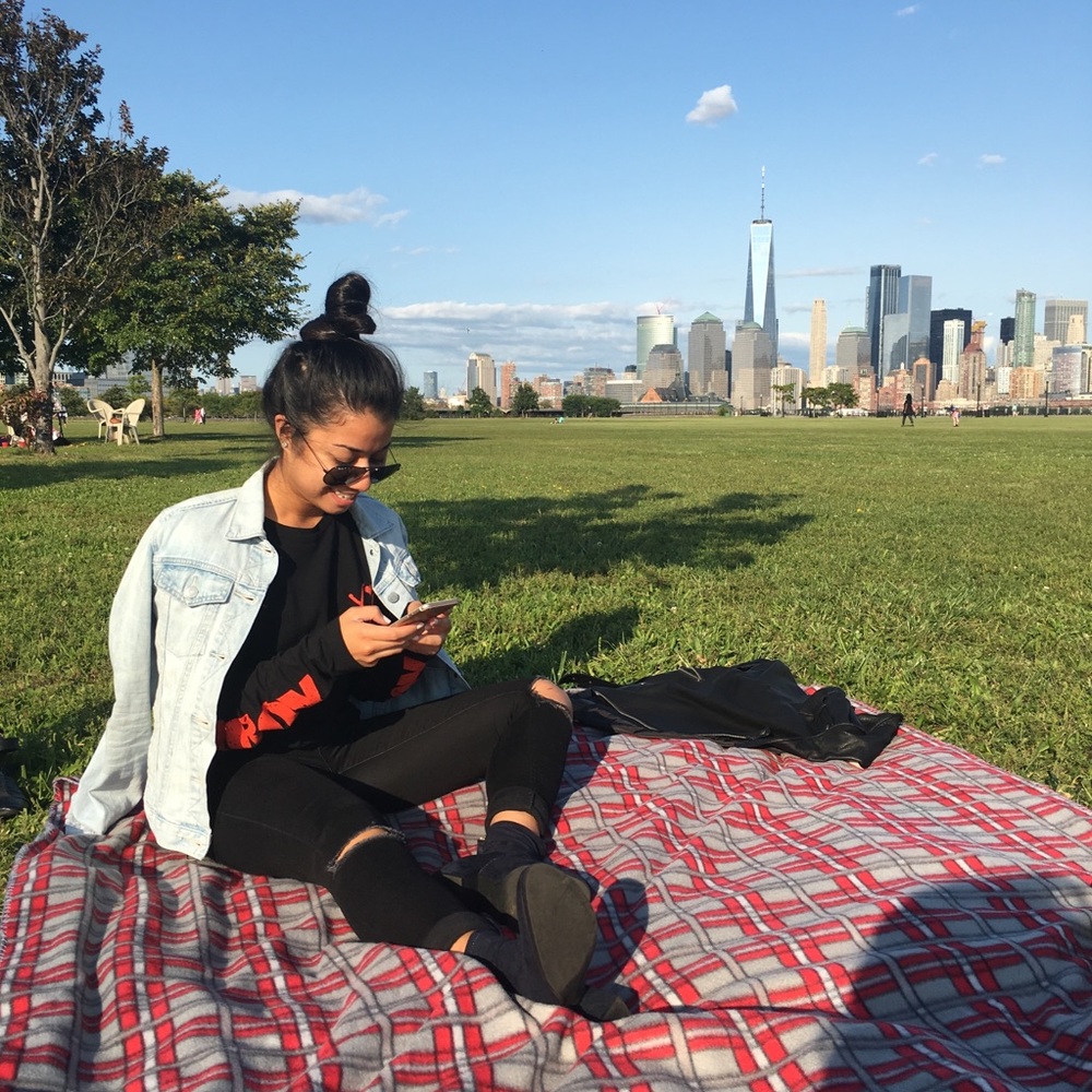 Meet your Posher, Pana