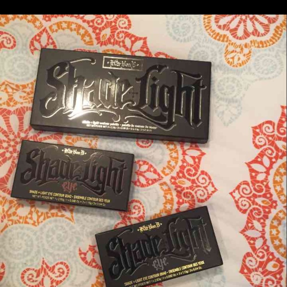 KAT VON D SHADE AND LIGHT BUNDLE