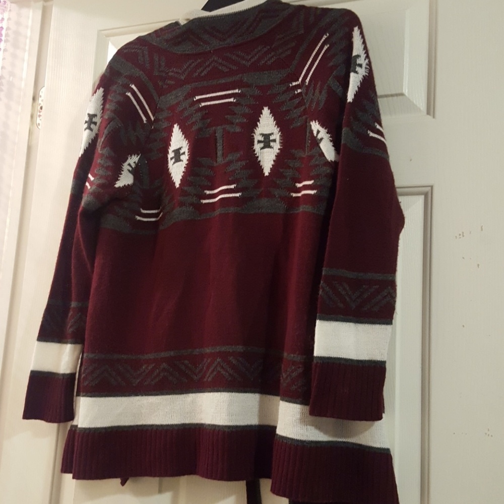 Aztec printed sweater - Picture 2 of 2