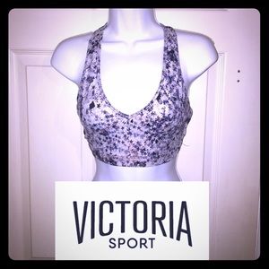 Victoria’s Secret sports bra. Size Large Very cute