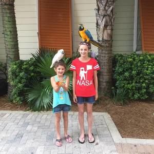 Meet your Posher, Kimberly