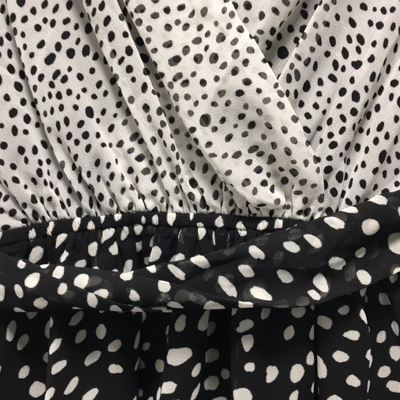 EXPRESS hi low polka dot dress, size X-SMALL (XS) - Picture 4 of 5