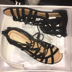 Lace up Sandals