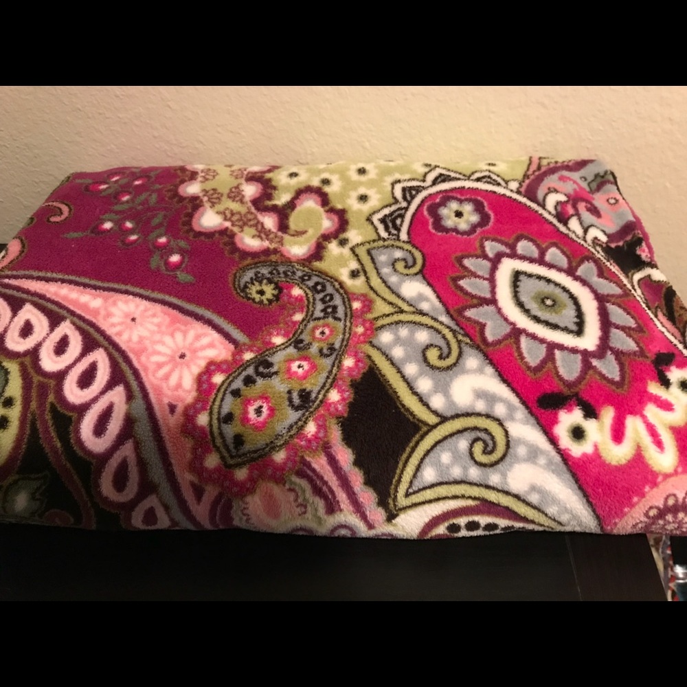 Vera Bradley Throw