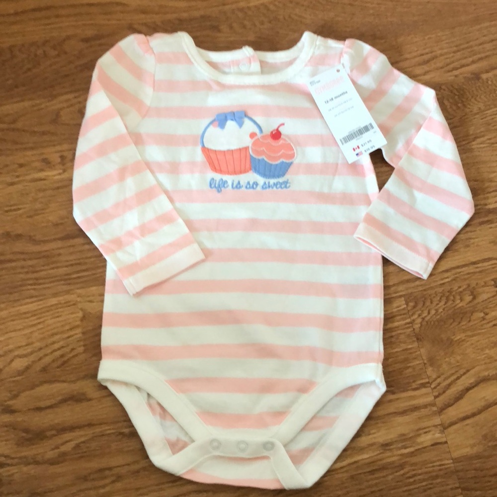 Gymboree size 12-18 months NWT