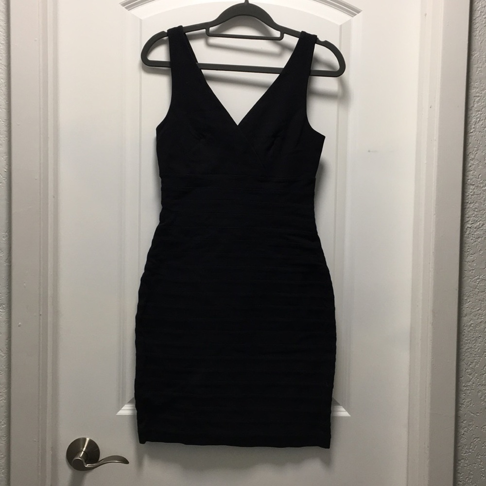 EXPRESS v neck bandage body con dress, black, XS