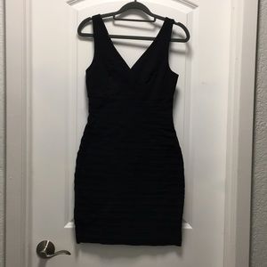 EXPRESS v neck bandage body con dress, black, XS