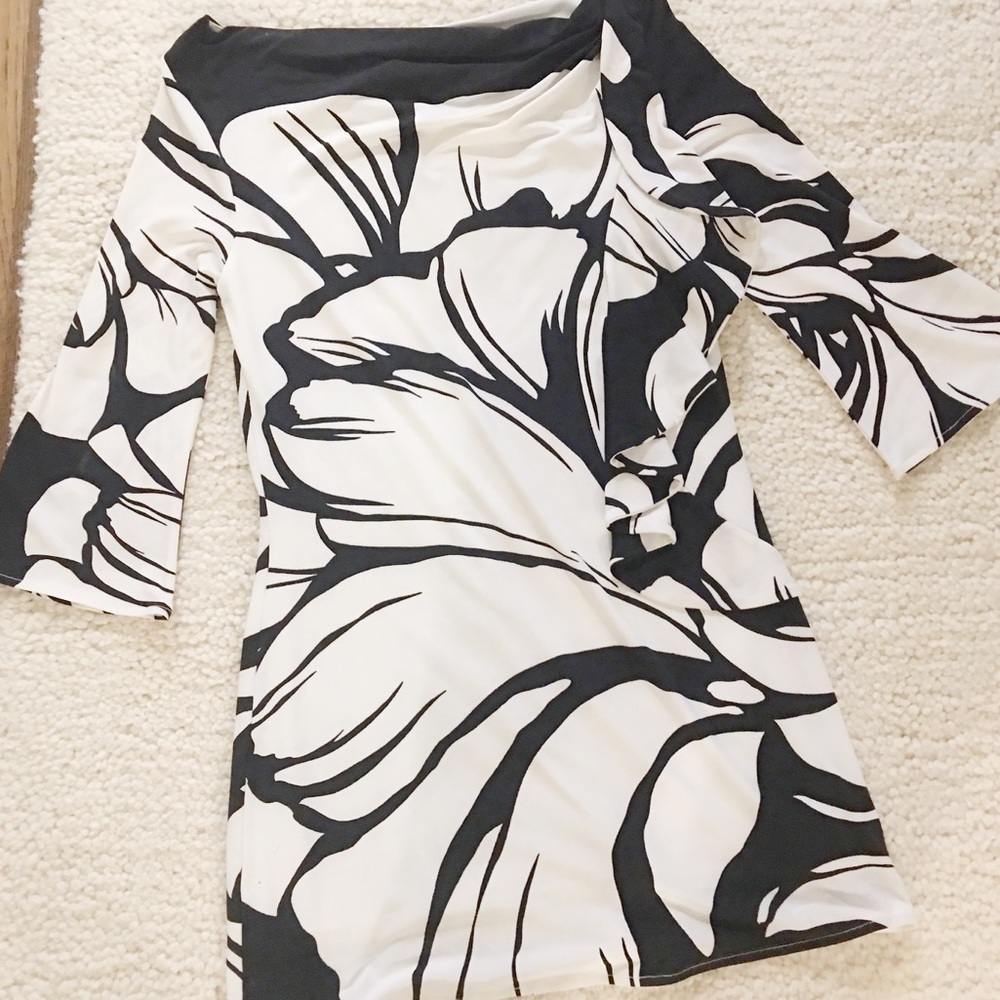 White House Black Market Shift Dress