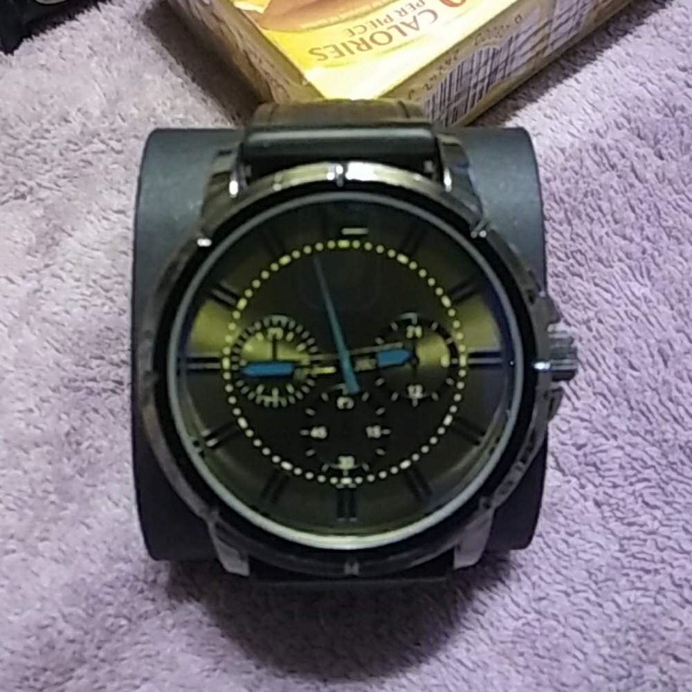 Men's LARGE FACE WATCH (UNISEX)