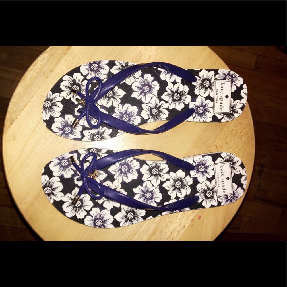 Kate spade flip flops