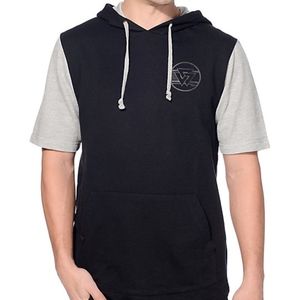 NINTH HALL Roam Free Hoodie Tee - NEW WITH TAGS!