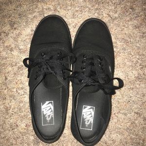 Authentic low pro all black vans size 8