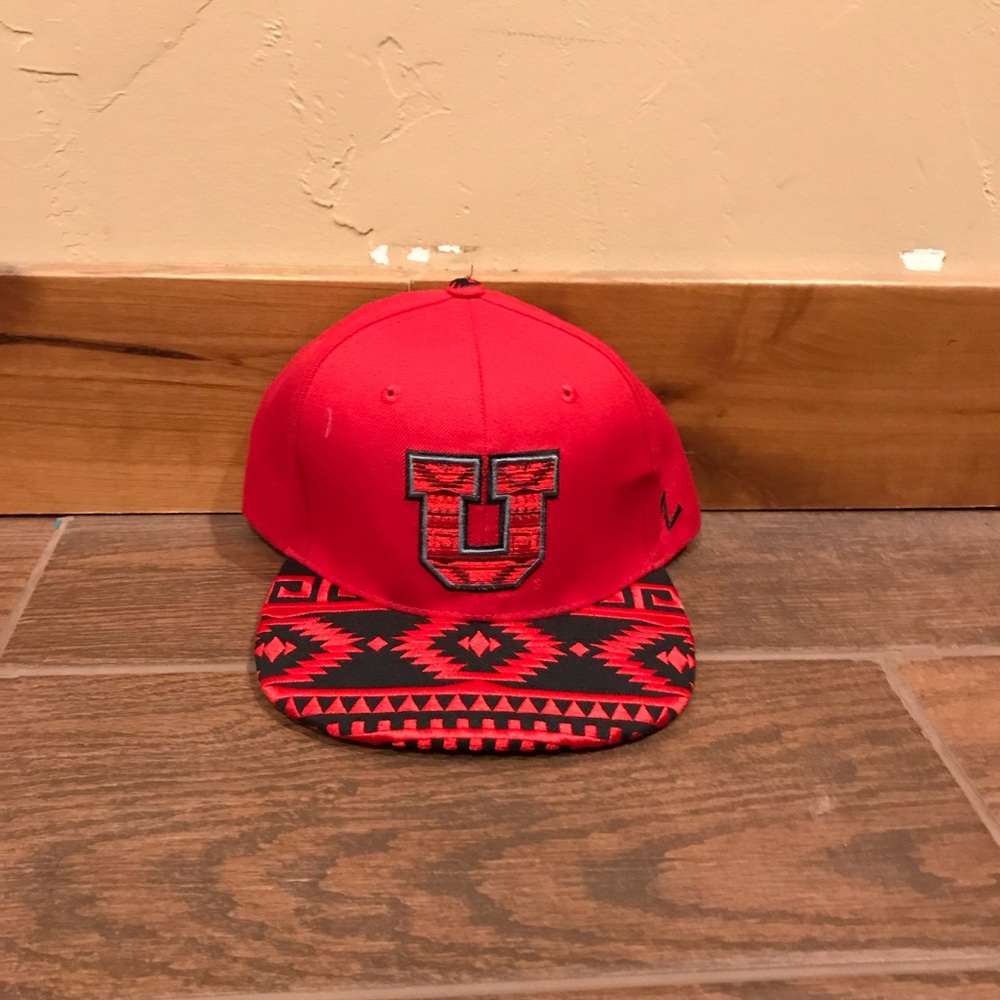 Two brand new snap backs