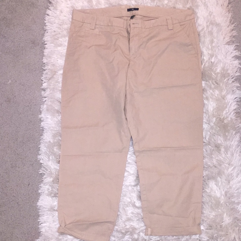 Gap cropped khakis