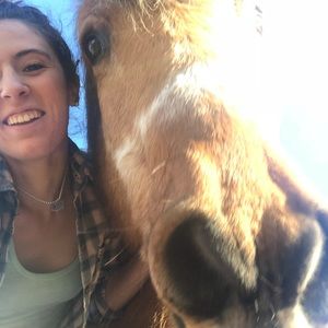 Meet your Posher, Marisa