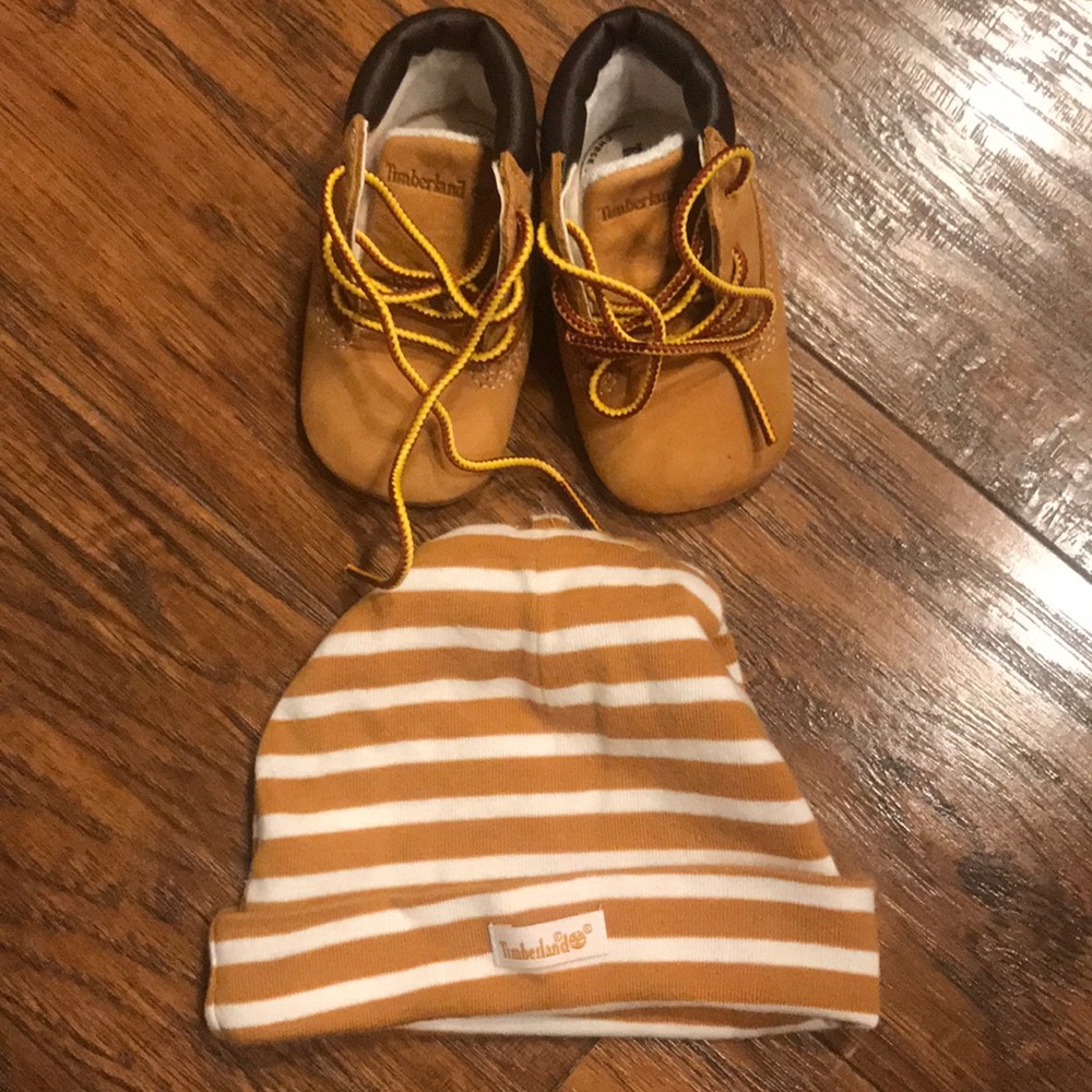 Timberland Shoe and Hat set
