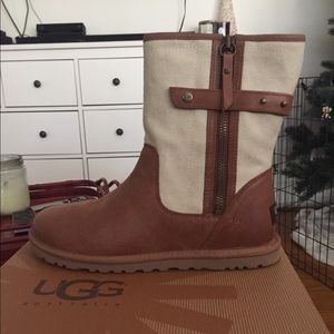 Brand new Rosalie Ugg boots