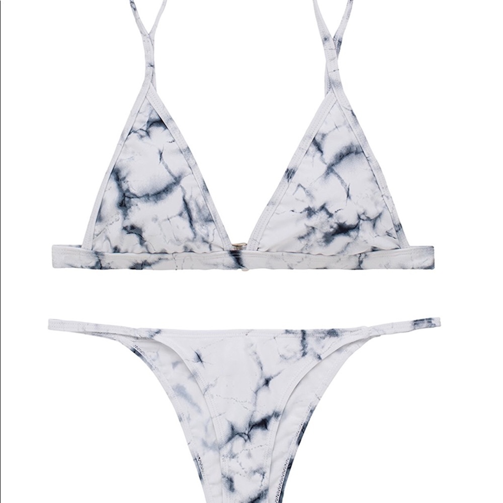 Triangle marble bikini