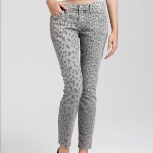Current/Elliott The Stiletto Gray Leopard Jeans