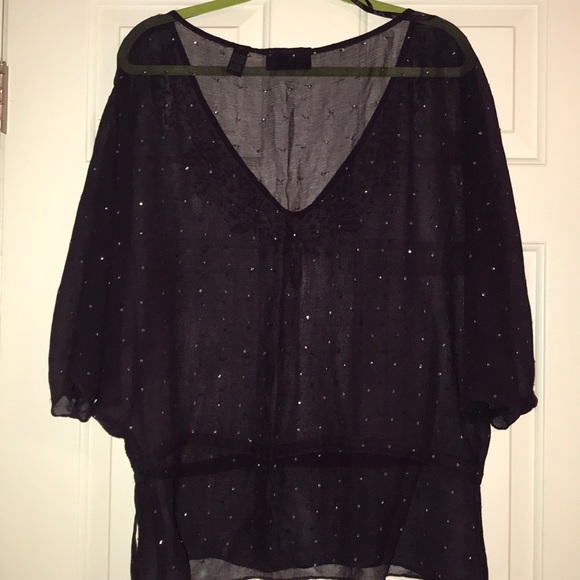 Top - Picture 3 of 4