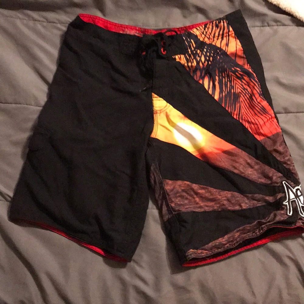 Size 33 Aeropostale board shorts