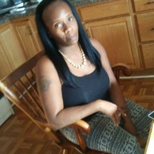 Meet your Posher, Myra