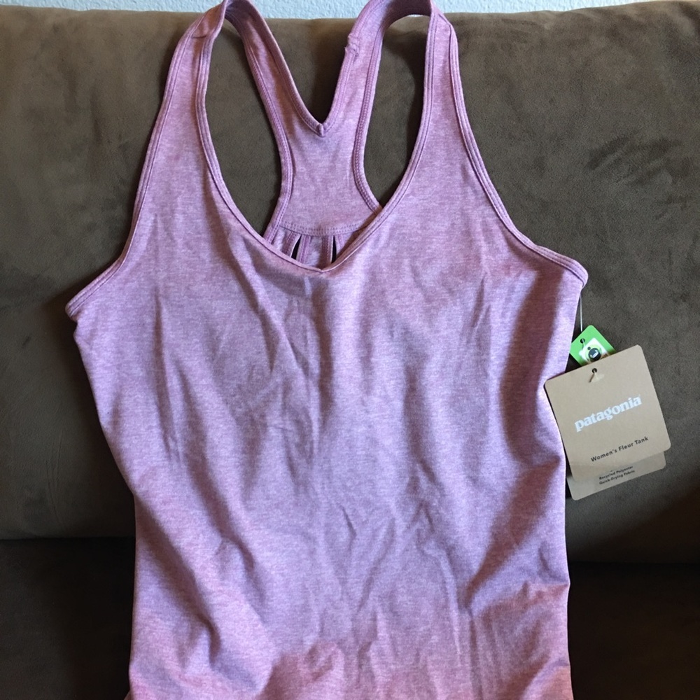 Patagonia La Fleur tank nwt