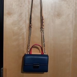 small crossbody two colors.bag