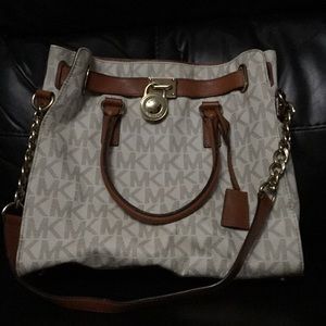 Michael Kors Large Hamilton Tote (vanilla)