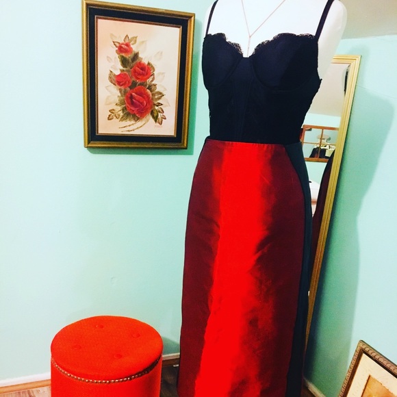 Vintage Dolce & Gabbana Red Pencil Skirt w Leather - Picture 3 of 7