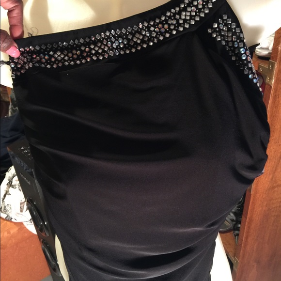 Short dresses - Picture 4 of 8