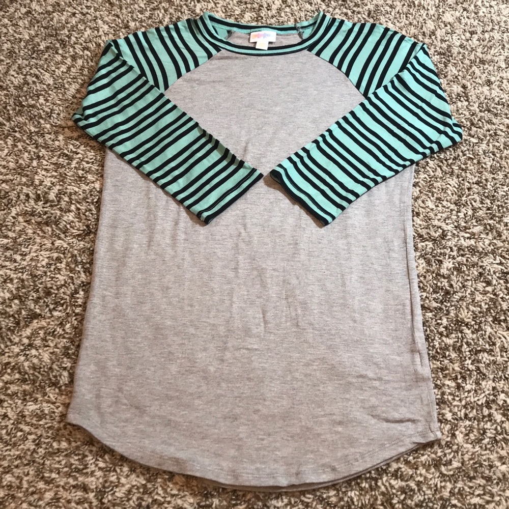 LulaRoe Randy Tee