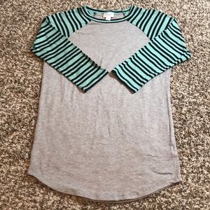 LulaRoe Randy Tee